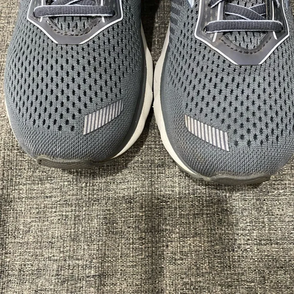 Brooks Ghost 12 Running Sneakers Women Size 9